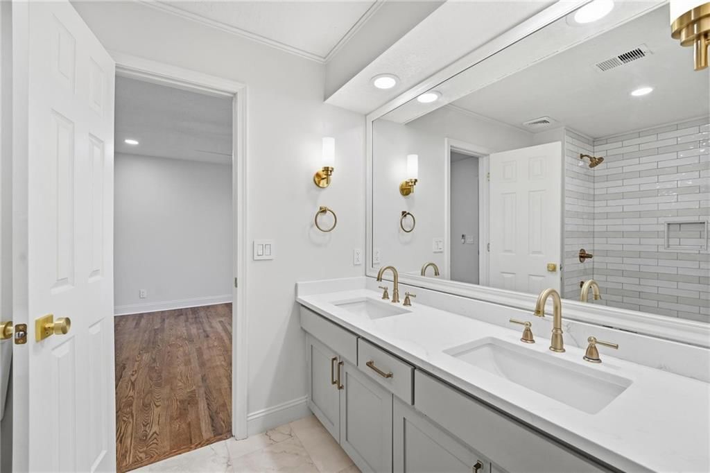 3353 W 129th Terrace — photo 47
