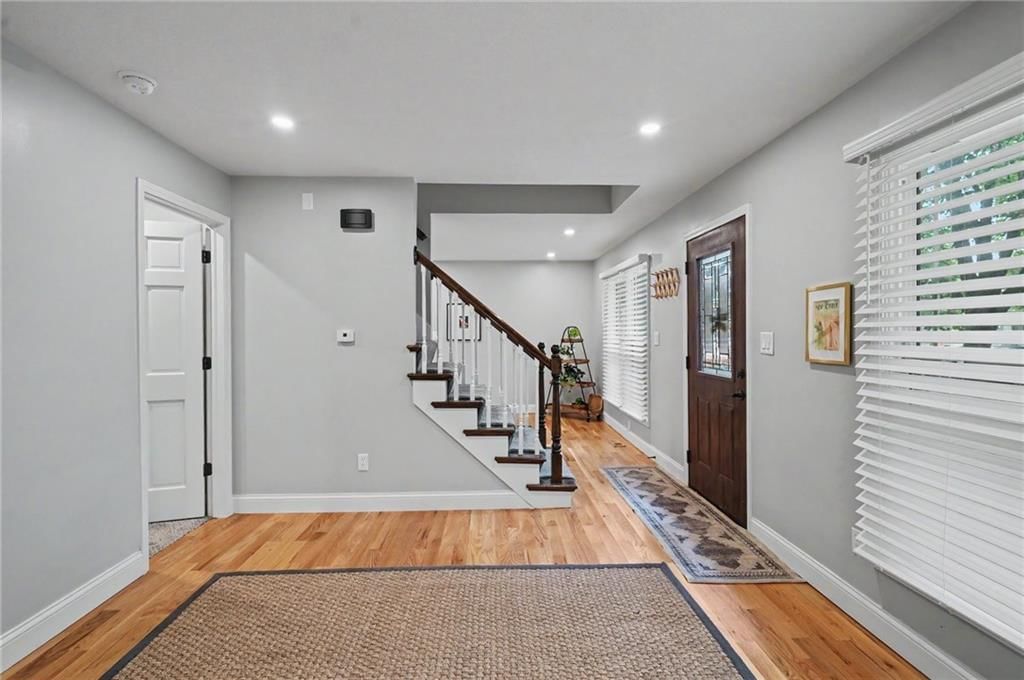 824 Indiana Street — photo 7