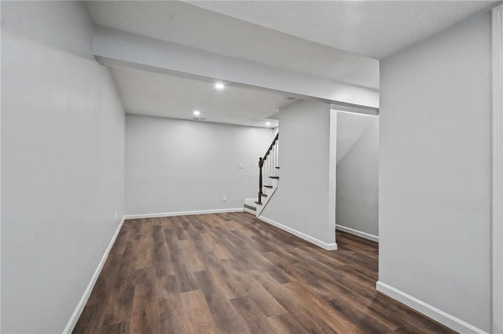 824 Indiana Street — photo 29