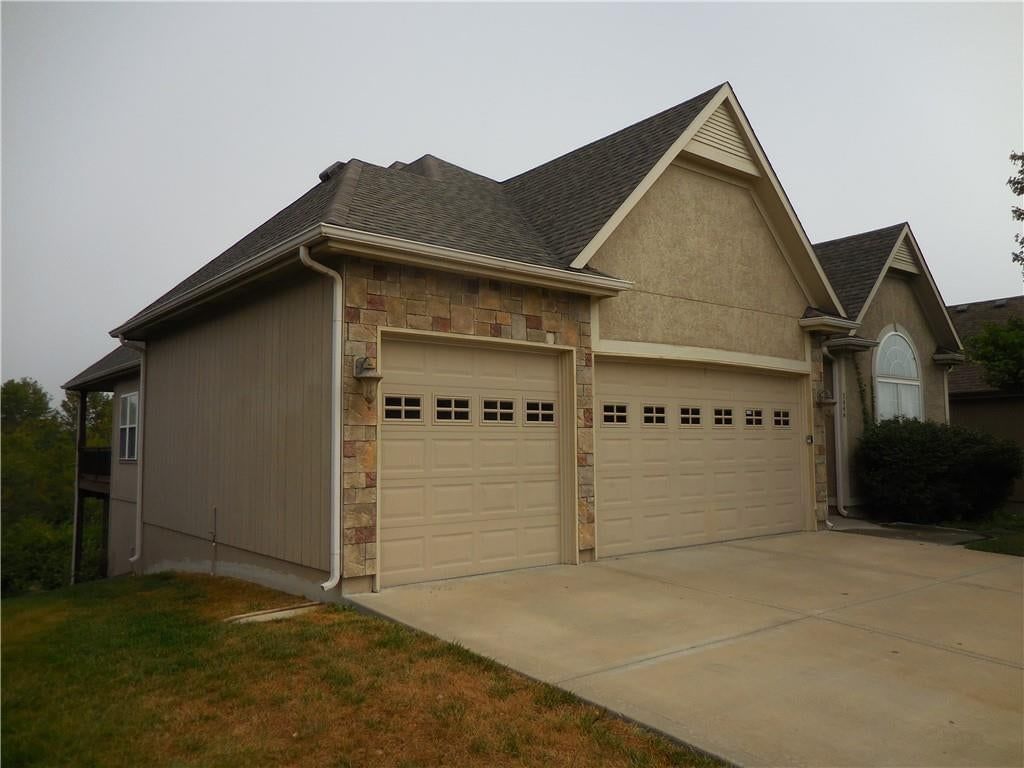 1446 Brompton Lane — photo 2
