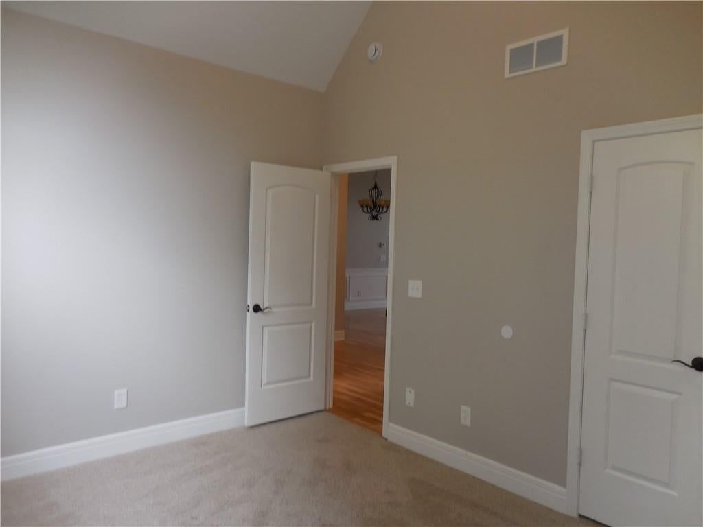 1446 Brompton Lane — photo 5