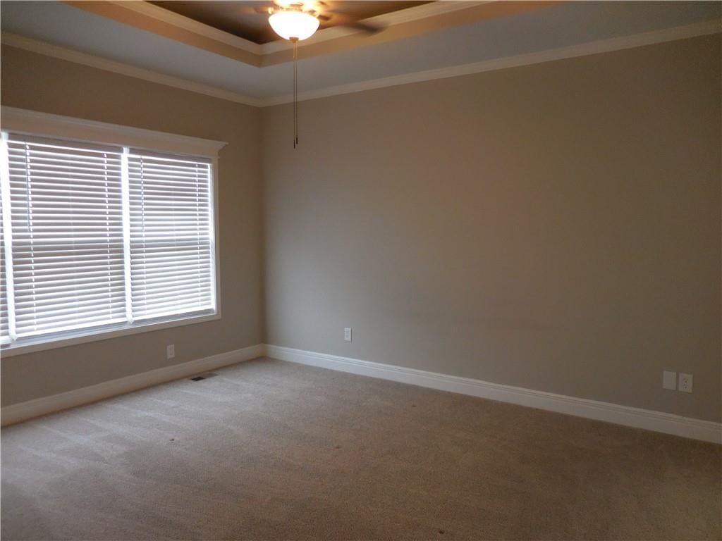 1446 Brompton Lane — photo 20