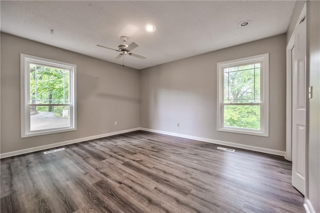 5409 NW Fox Hill Road — photo 18