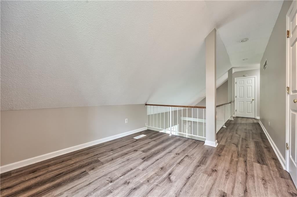 5409 NW Fox Hill Road — photo 28