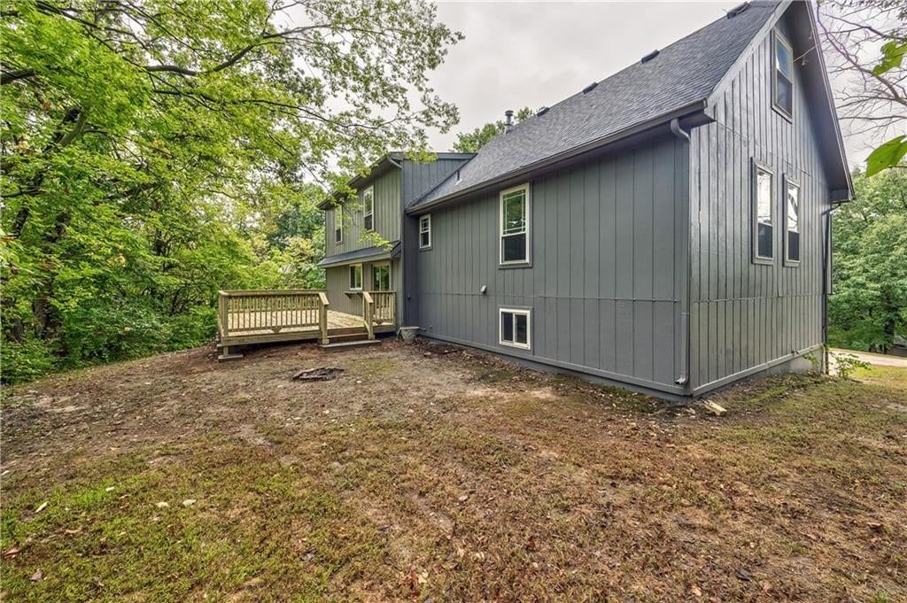 5409 NW Fox Hill Road — photo 32