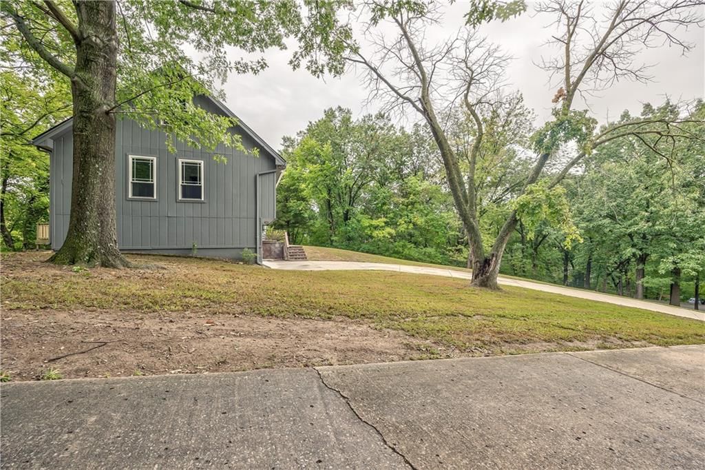 5409 NW Fox Hill Road — photo 36