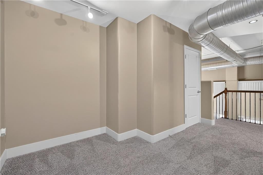 600 Admiral Boulevard — photo 25