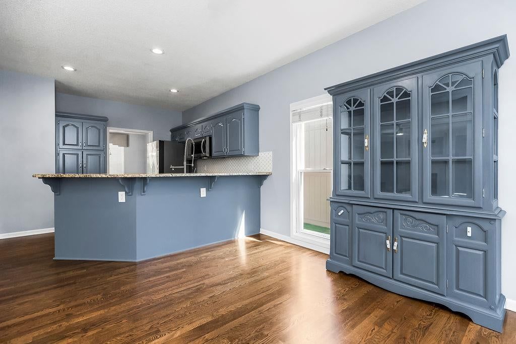 22613 W 49TH Terrace — photo 8