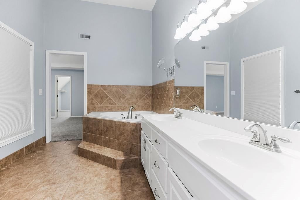 22613 W 49TH Terrace — photo 20