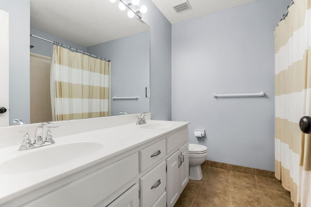 22613 W 49TH Terrace — photo 24