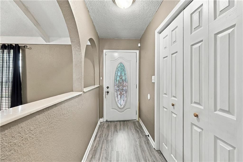 18909 E 30th Terrace, Independence, MO: listing photo 3