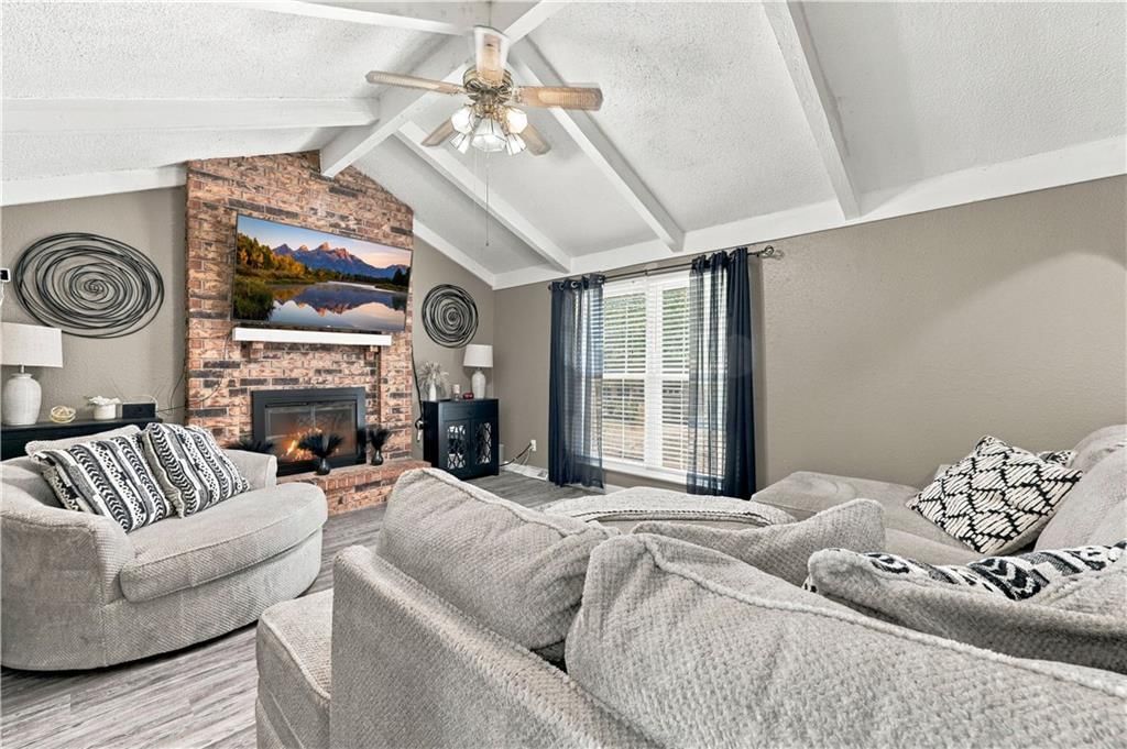18909 E 30th Terrace, Independence, MO