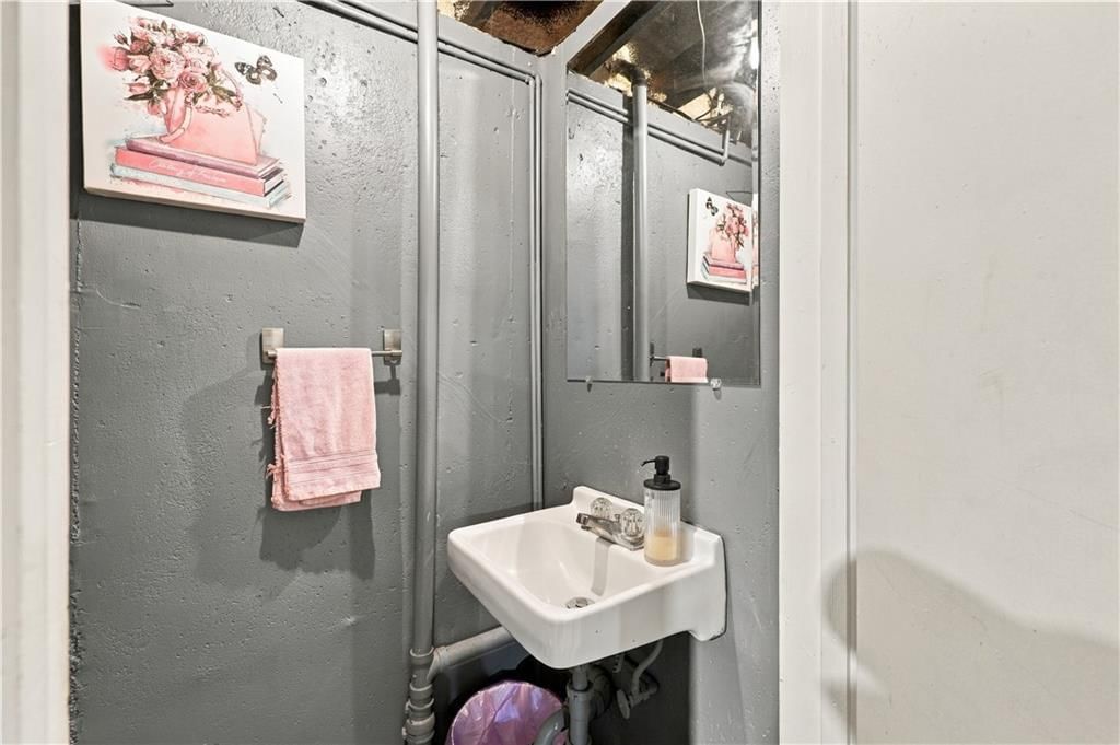 Photo 19 of 23 - 18909 E 30th Terrace, Independence, MO 64057