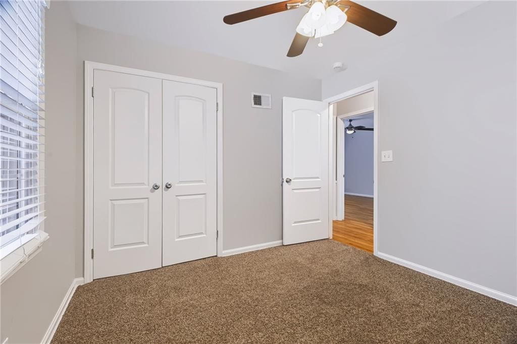 9800 Walmer Street — photo 18
