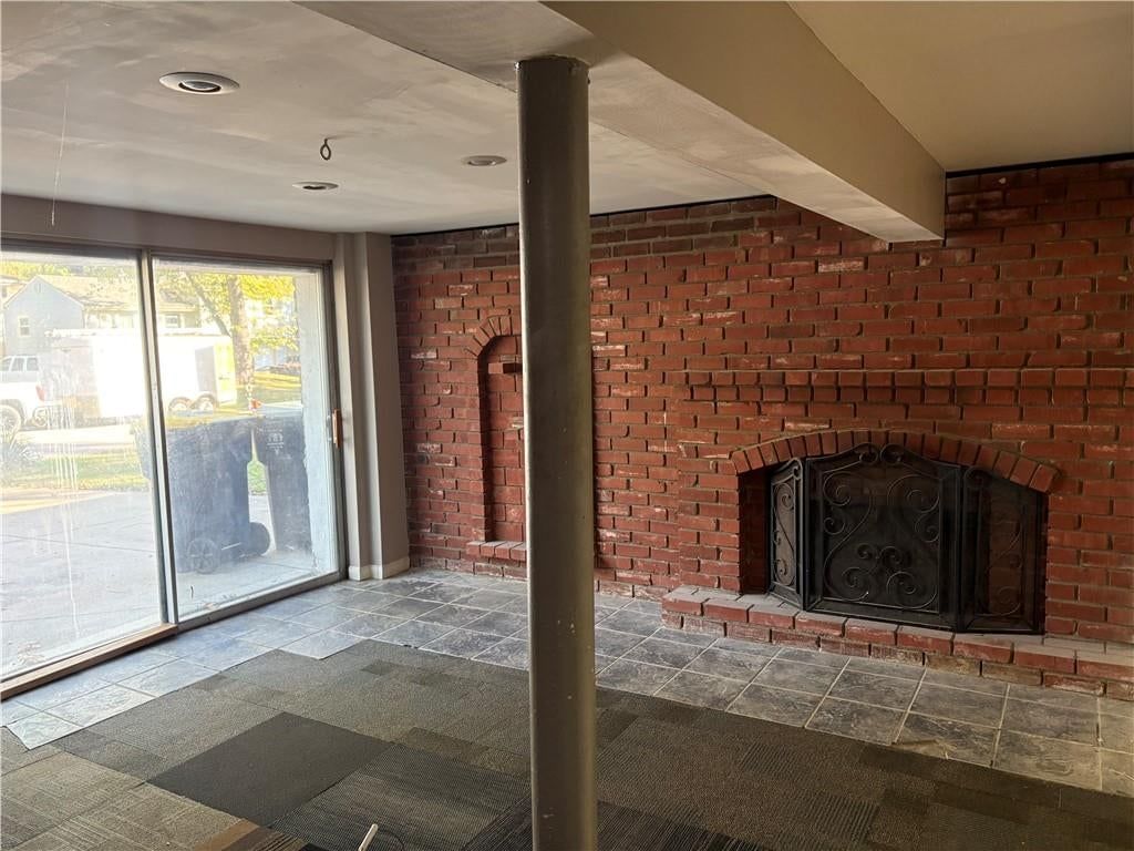 Photo 15 of 19 - 4724 N Bristol Avenue, Kansas City, MO 64117