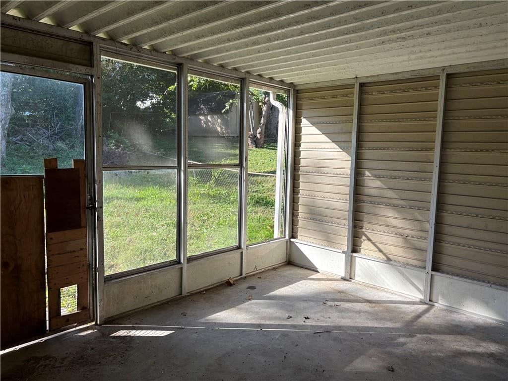 Photo 19 of 19 - 4724 N Bristol Avenue, Kansas City, MO 64117
