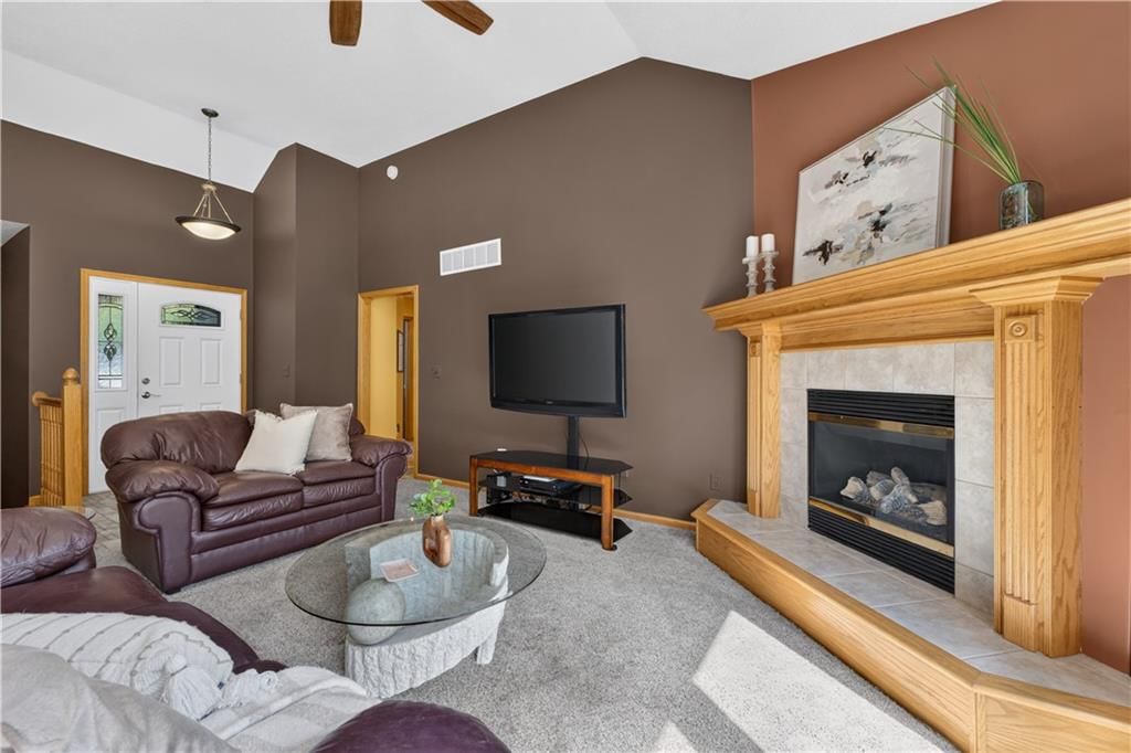 2704 NW Mill Drive — photo 6