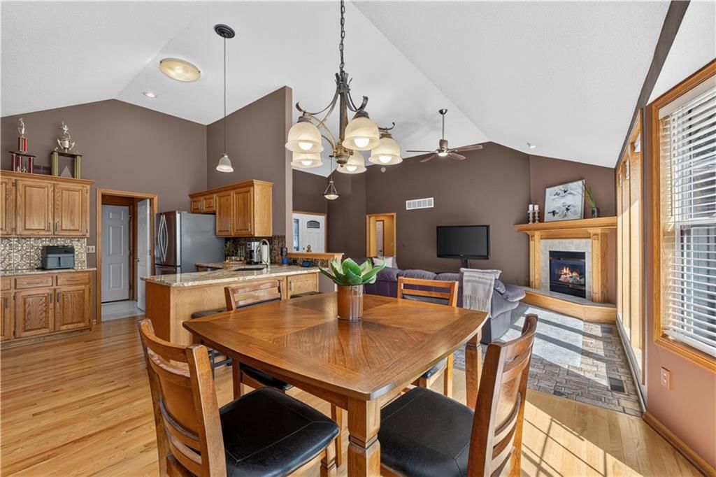 2704 NW Mill Drive — photo 10