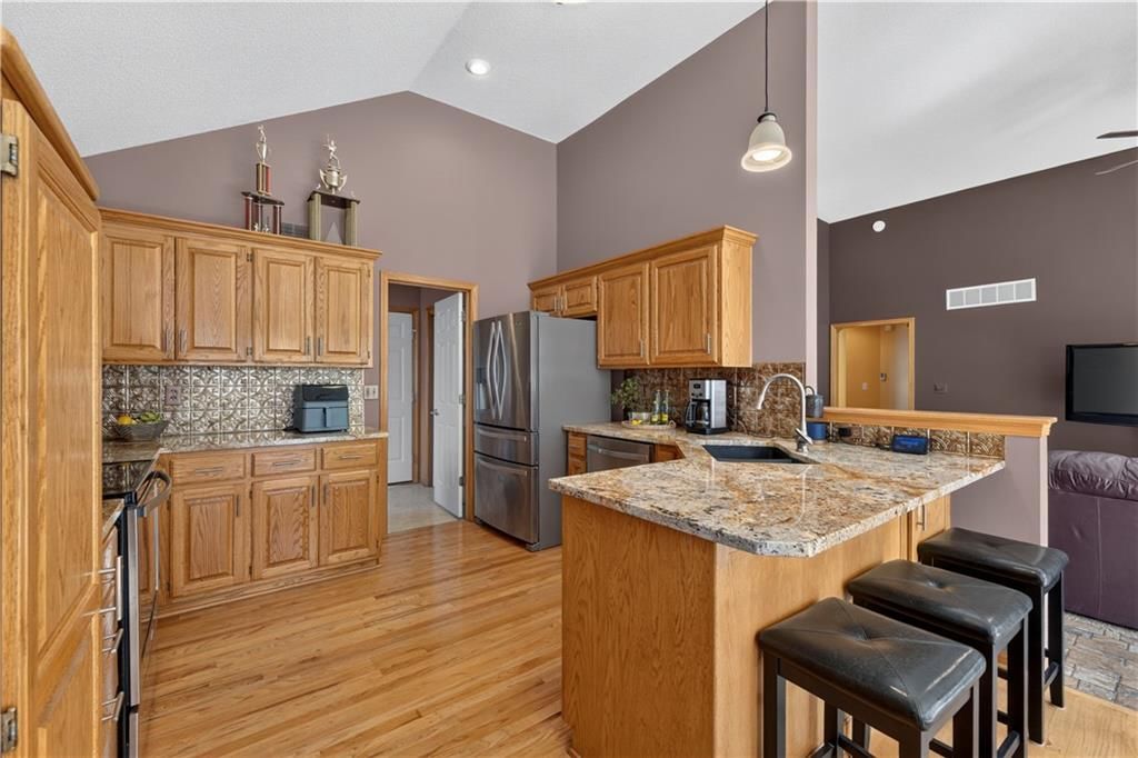 2704 NW Mill Drive — photo 14
