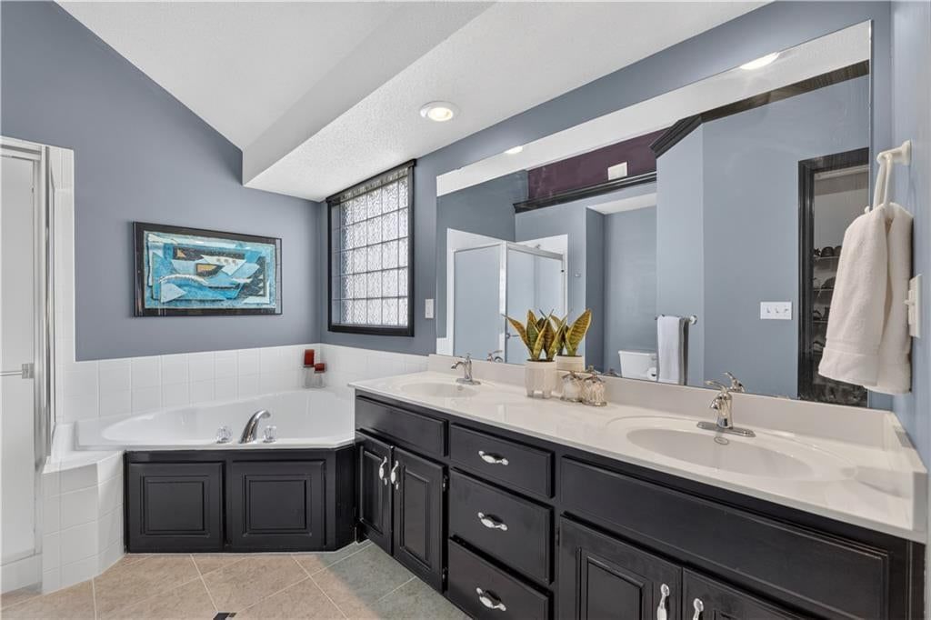 2704 NW Mill Drive — photo 21