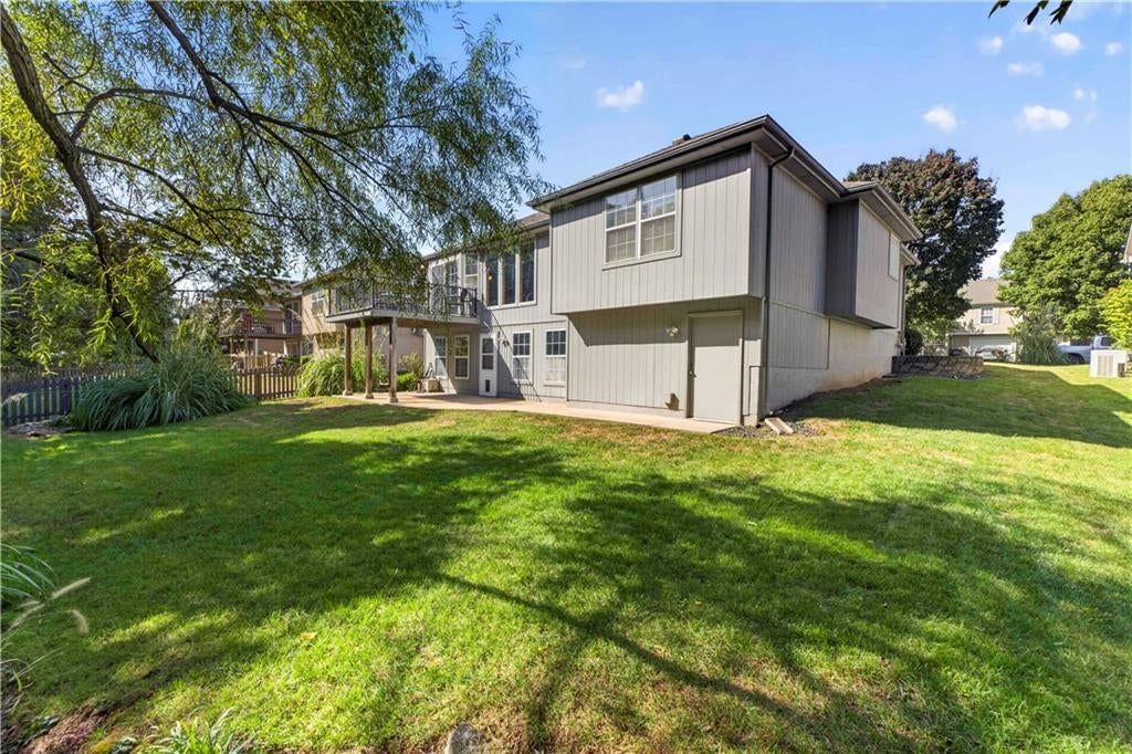 2704 NW Mill Drive — photo 38