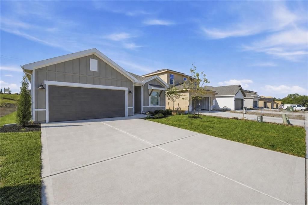 1301 Saddle Court — photo 34
