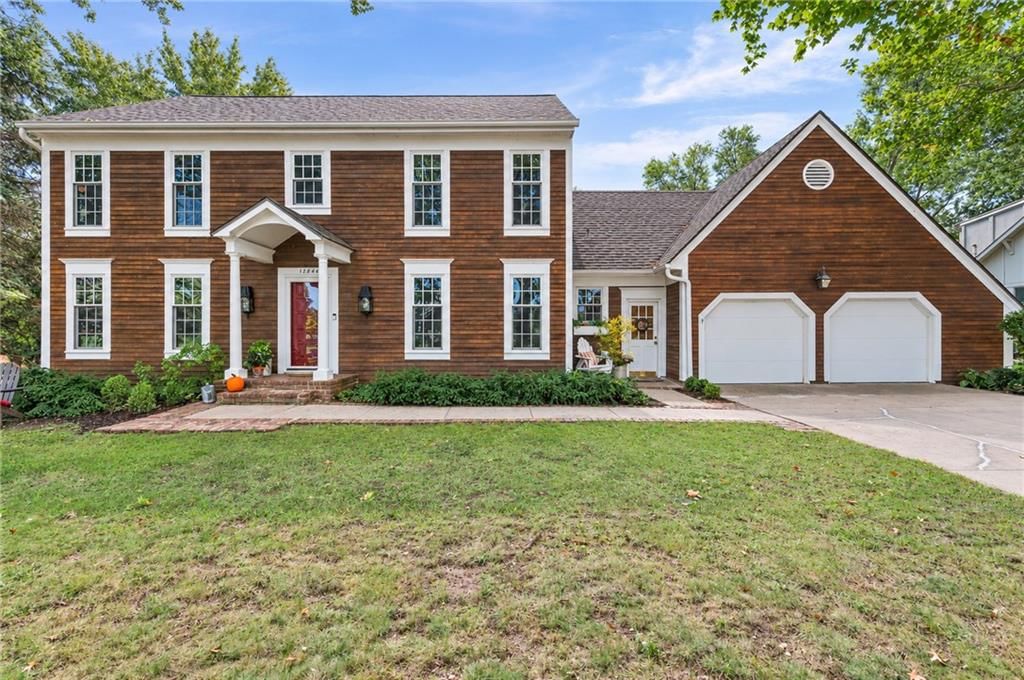 12846 Sagamore Road, Leawood, KS