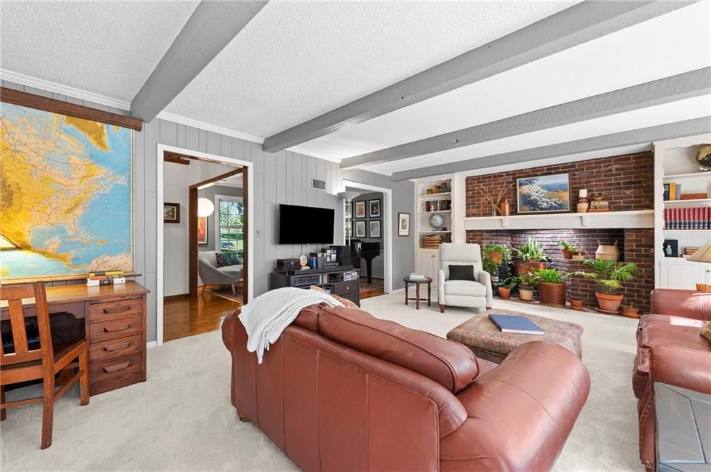 Open floor plan at 12846 Sagamore Road, Leawood, KS 66209