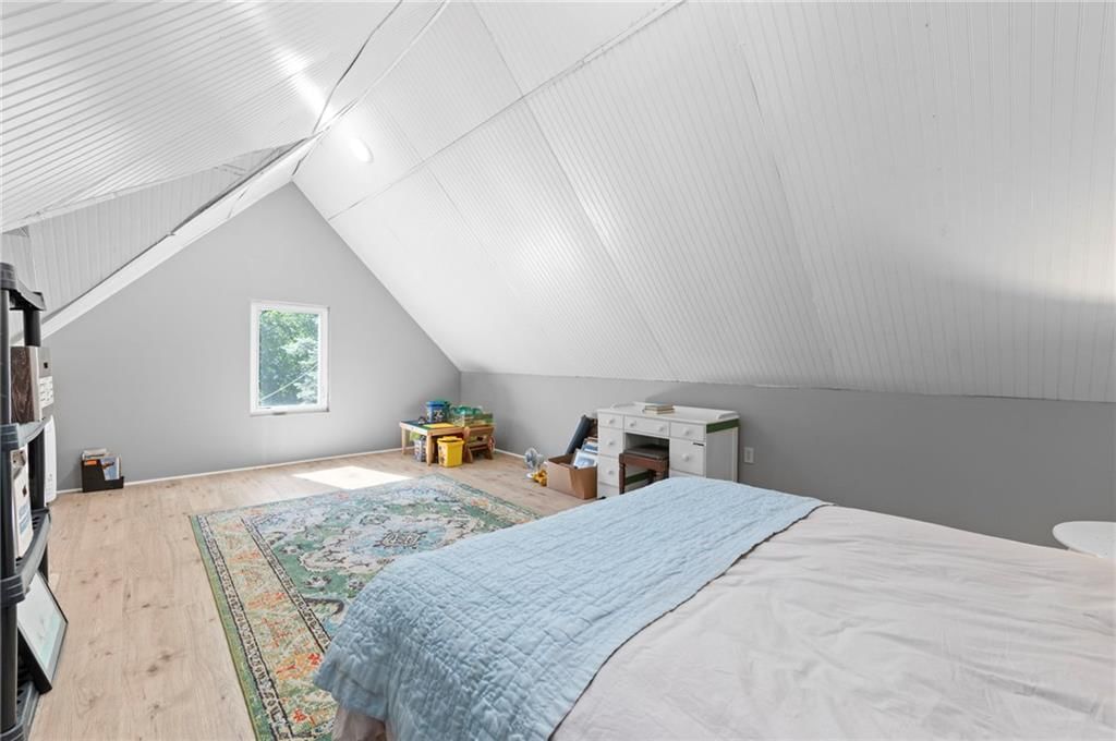 Photo 26 of 38 - 12846 Sagamore Road, Leawood, KS 66209