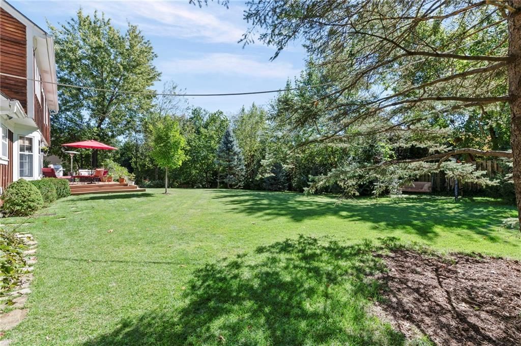 Photo 33 of 38 - 12846 Sagamore Road, Leawood, KS 66209