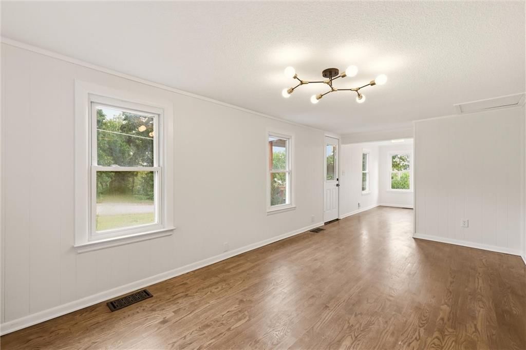 5224 England Street — photo 11