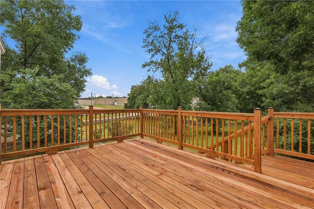 5224 England Street — photo 22