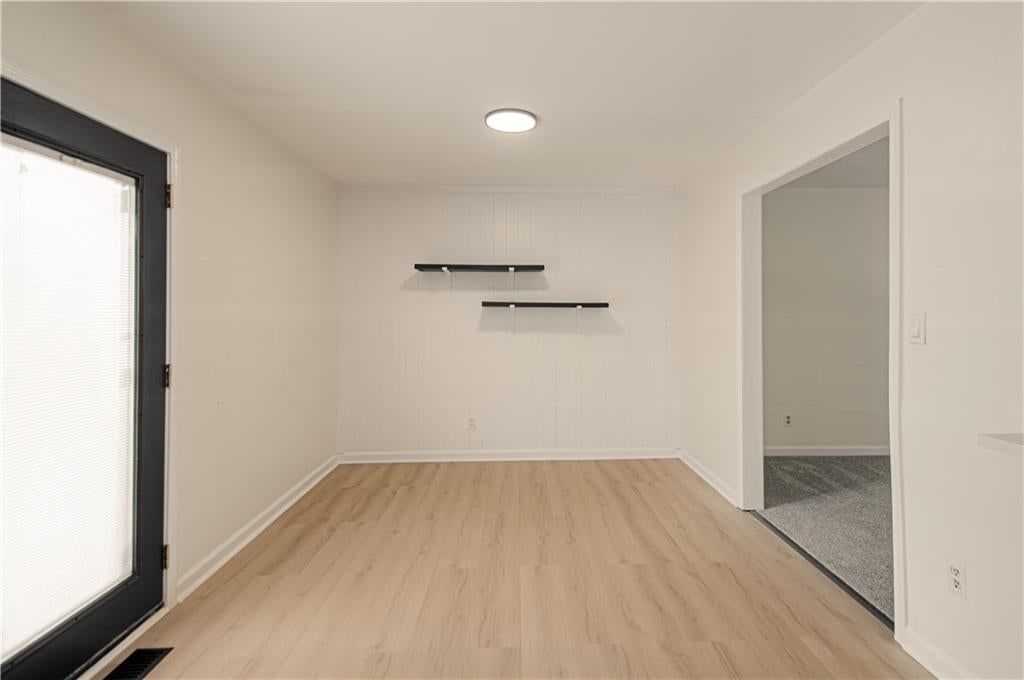 709 S Oak Street — photo 12
