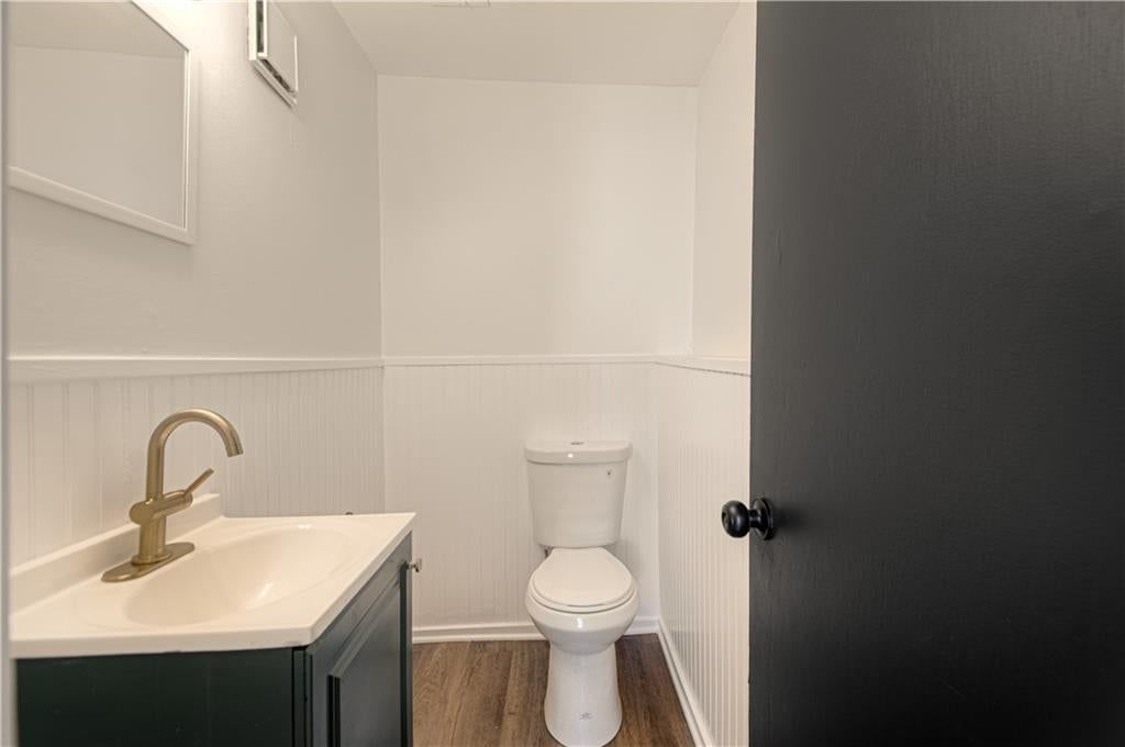709 S Oak Street — photo 26