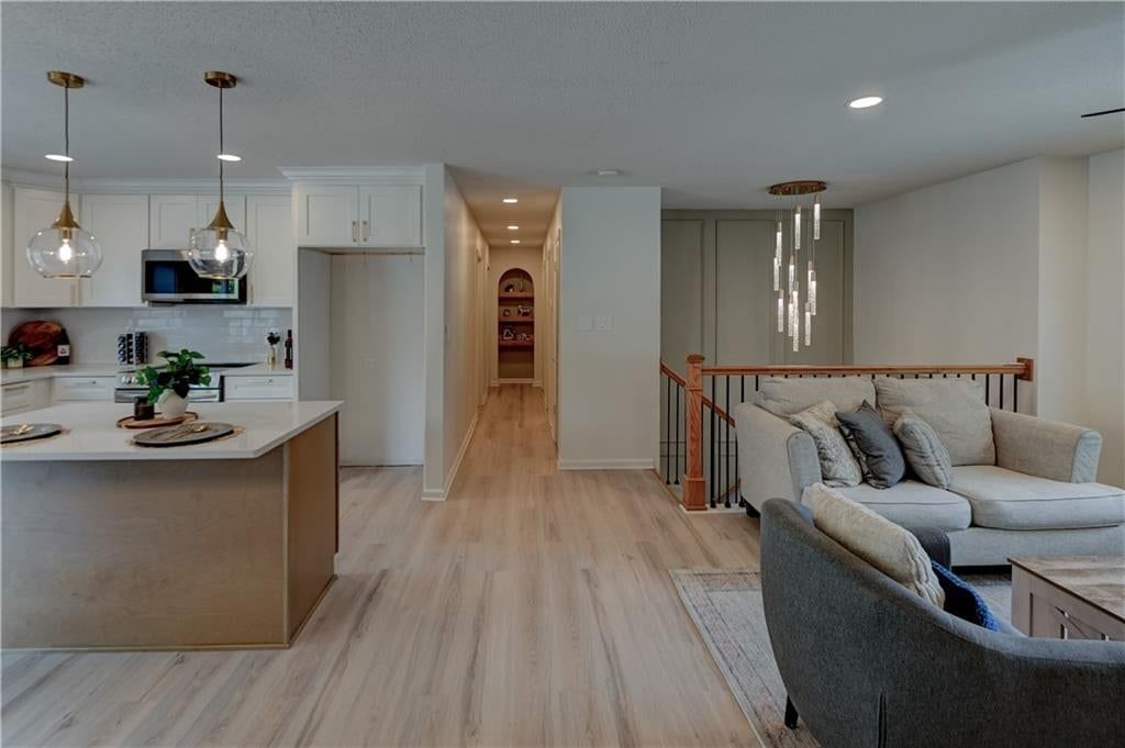305 Sharon Drive — photo 12