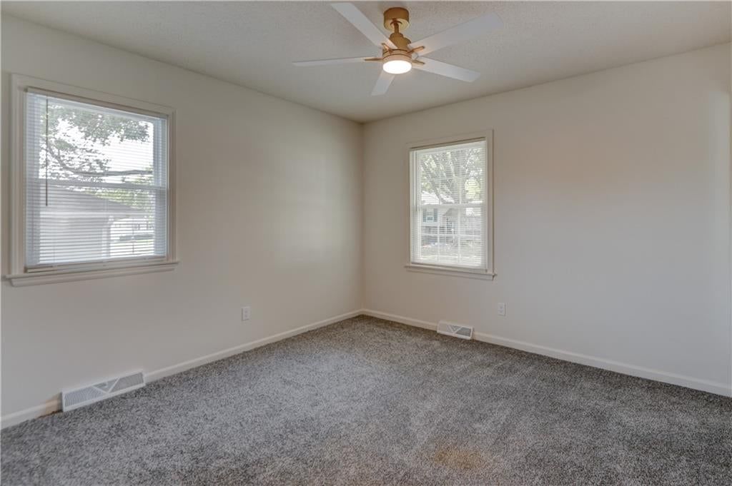 305 Sharon Drive — photo 17