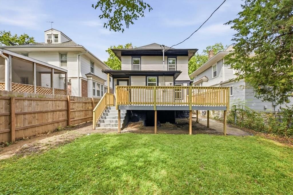 3249 Lockridge Avenue — photo 25