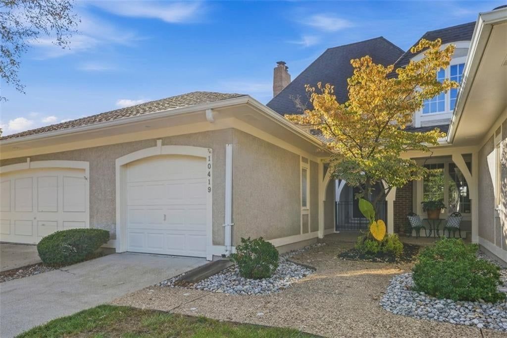 10419 Garnett Street — photo 1