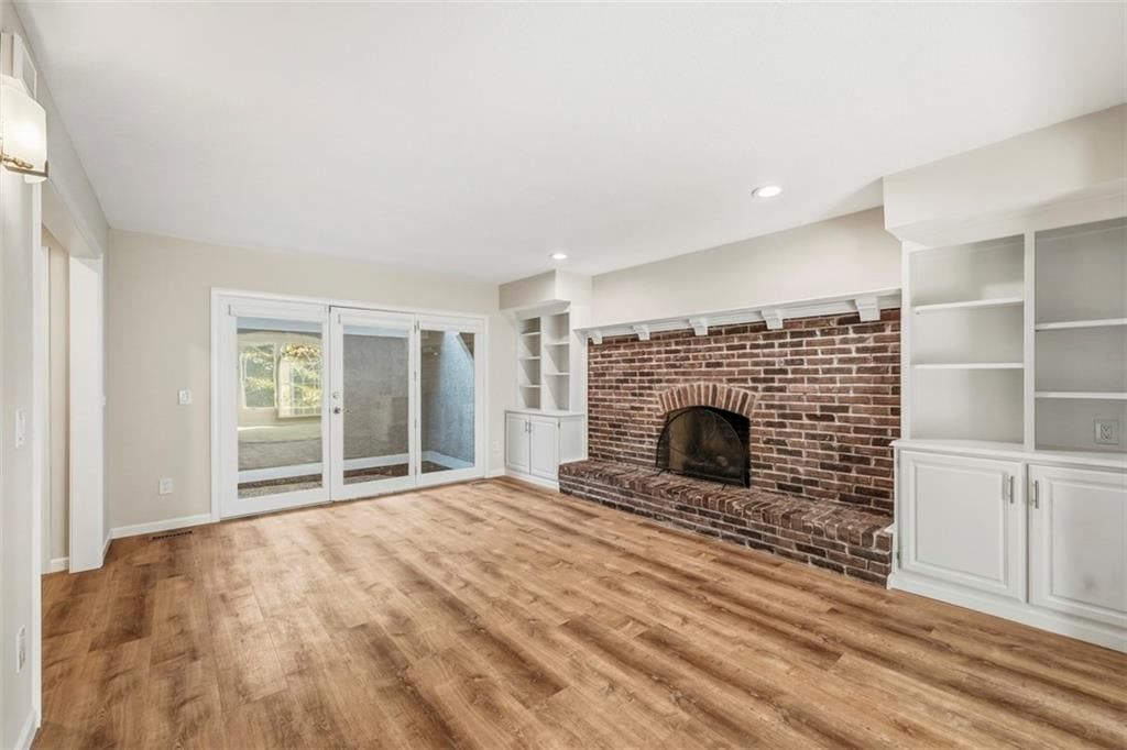 10419 Garnett Street — photo 8