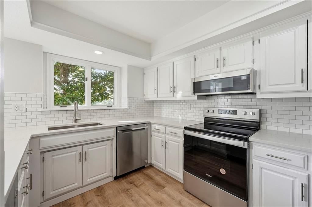 10419 Garnett Street — photo 14
