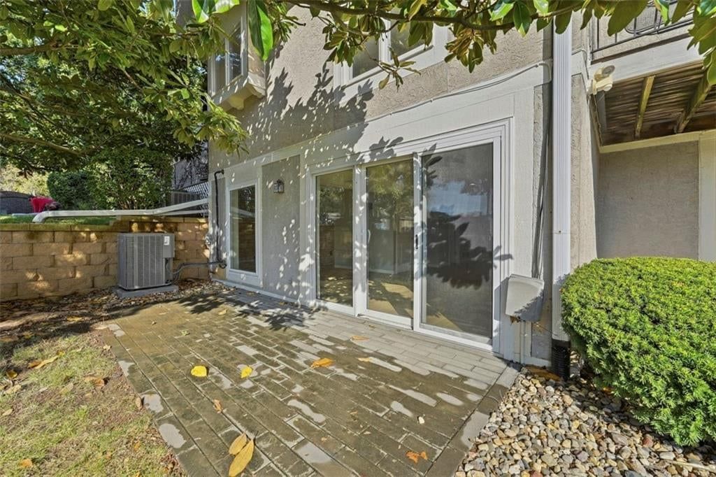10419 Garnett Street — photo 36