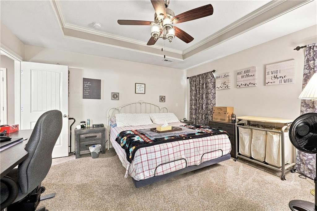 409 SW Cross Creek Drive — photo 14