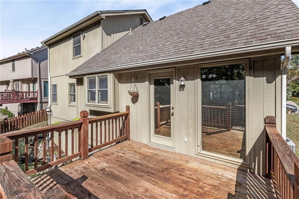 7640 N Everton Avenue — photo 35