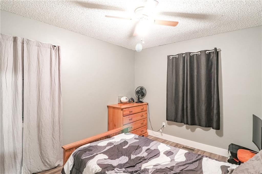 303 E Arctic Street — photo 16