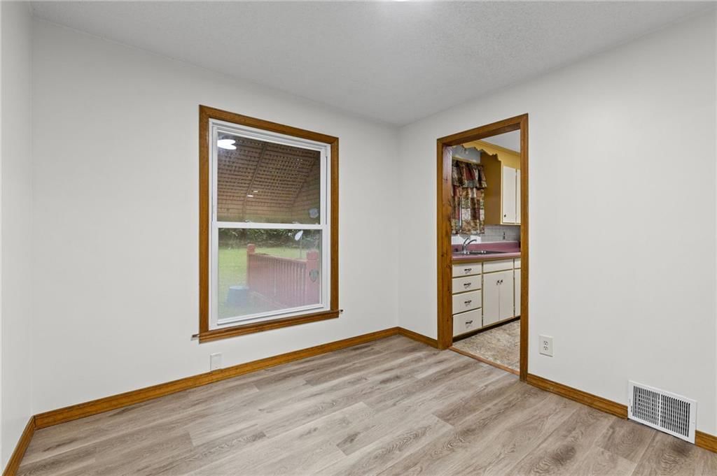 6318 Bellefontaine Avenue — photo 7