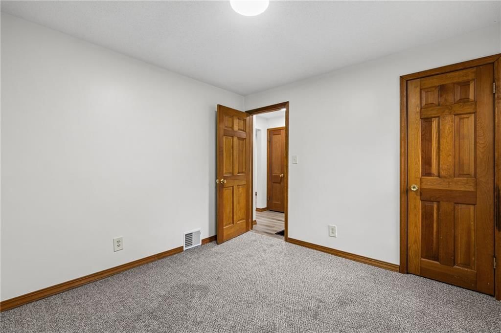 6318 Bellefontaine Avenue — photo 12