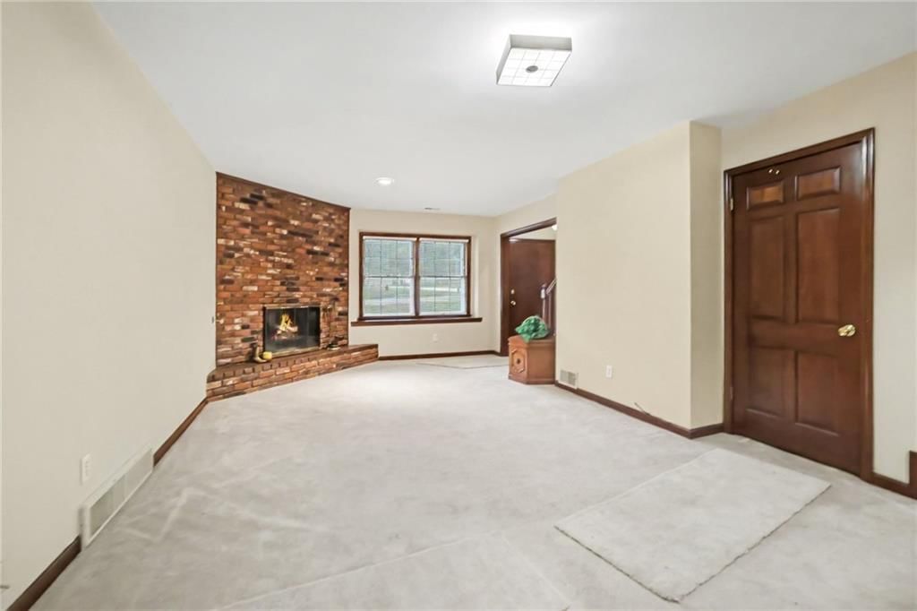 9915 Belleview Avenue — photo 7