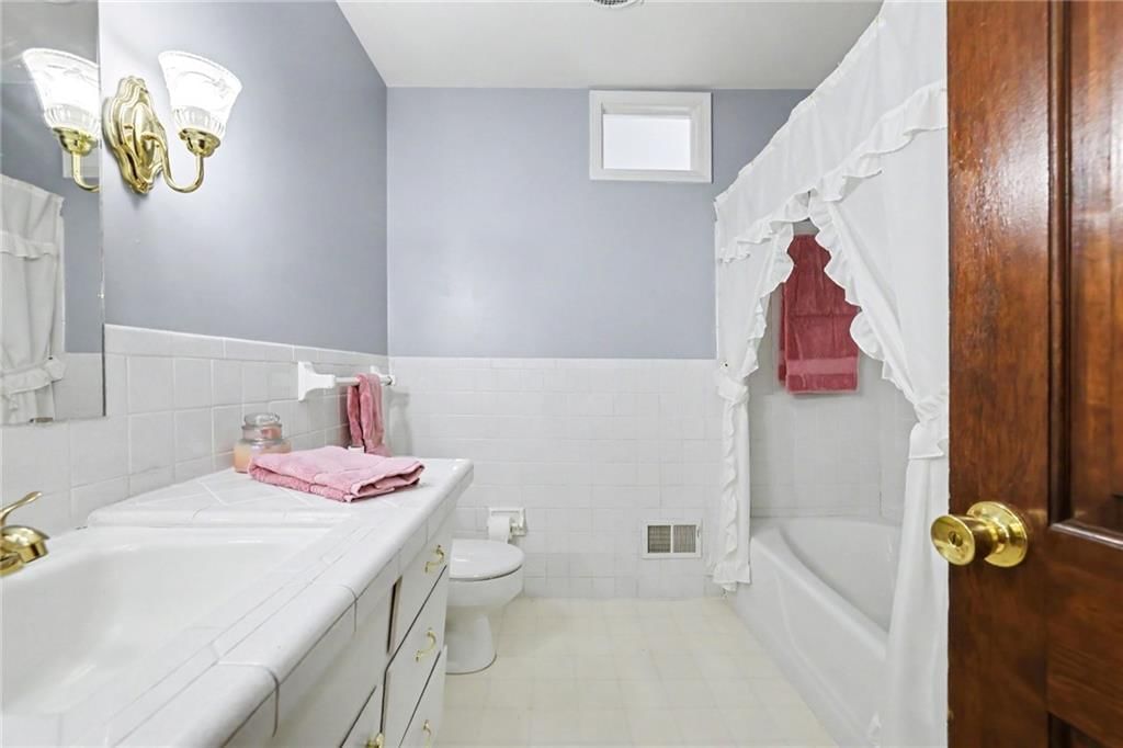 9915 Belleview Avenue — photo 23