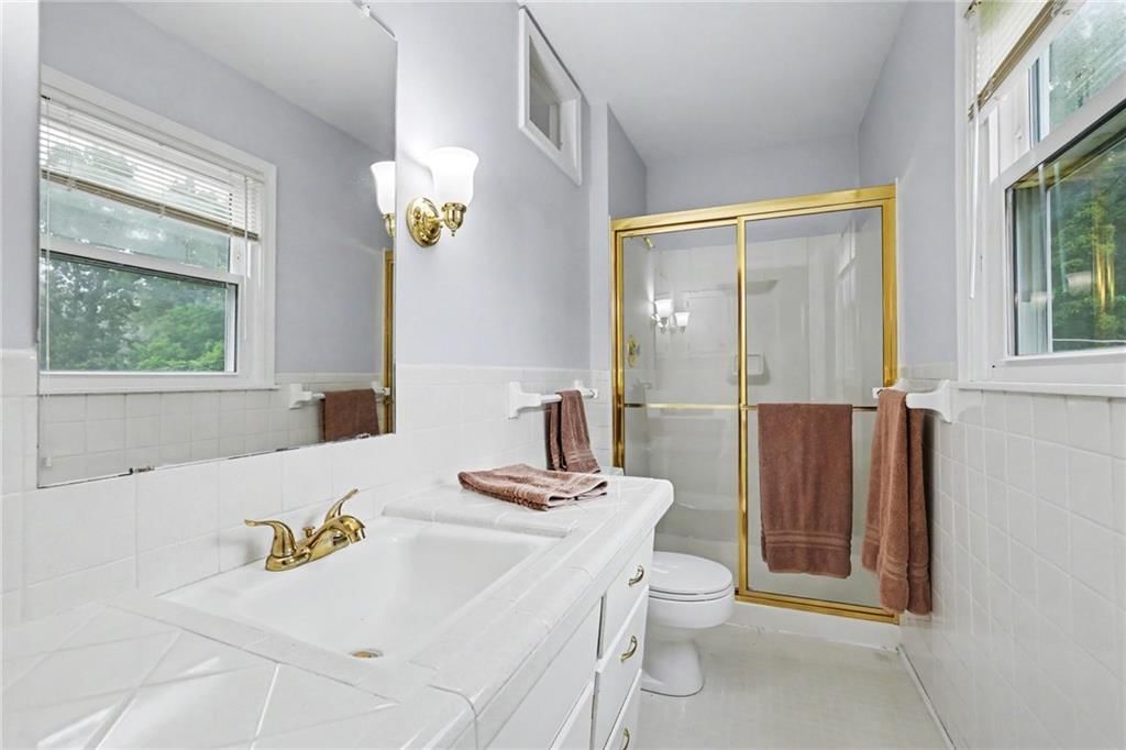 9915 Belleview Avenue — photo 27