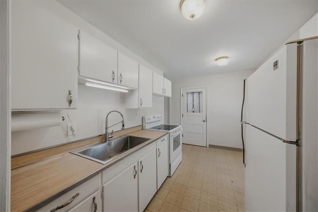 504 W 91st Street — photo 10